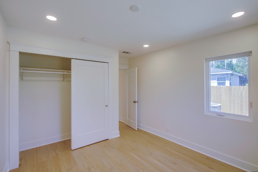 Virtual tour photo 31 of 49 for 3673 Boundary St