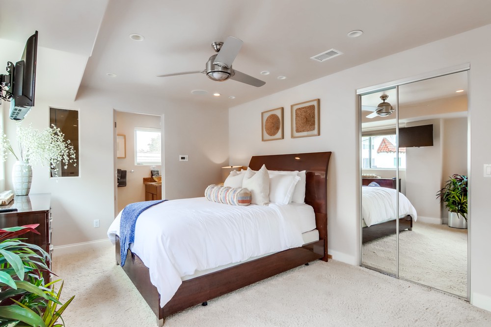 Virtual tour photo 54 of 59 for 3673 Ocean Front Walk