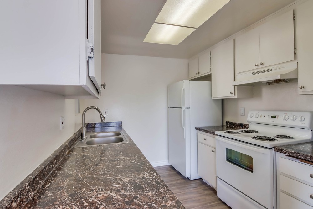 Virtual tour photo 16 of 31 for 3674 Alabama St Unit C