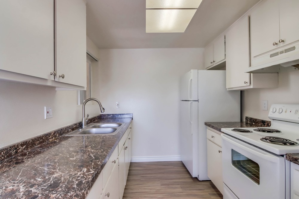 Virtual tour photo 18 of 31 for 3674 Alabama St Unit C