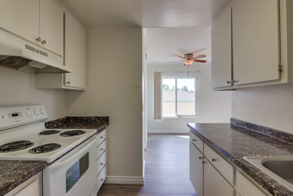 Virtual tour photo 19 of 31 for 3674 Alabama St Unit C