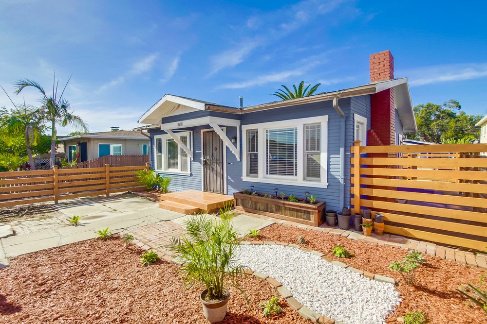 Virtual tour photo 5 of 48 for 3676 36th St