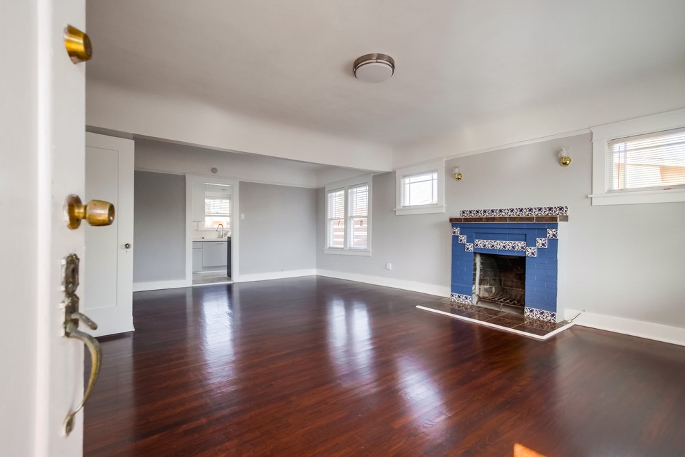 Virtual tour photo 8 of 48 for 3676 36th St