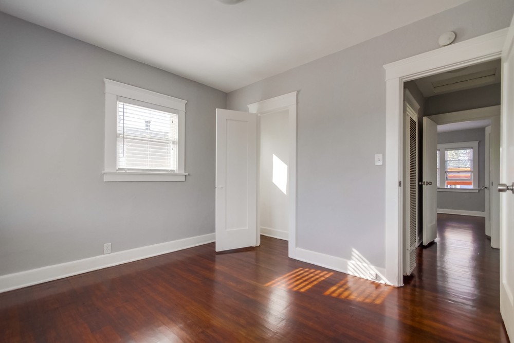 Virtual tour photo 23 of 48 for 3676 36th St