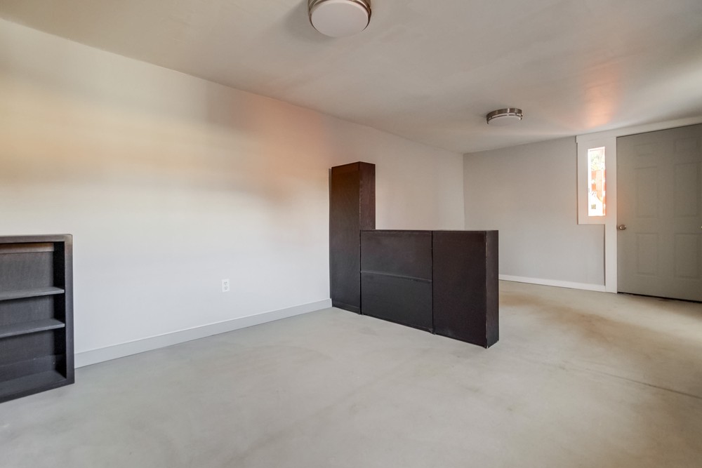 Virtual tour photo 43 of 48 for 3676 36th St
