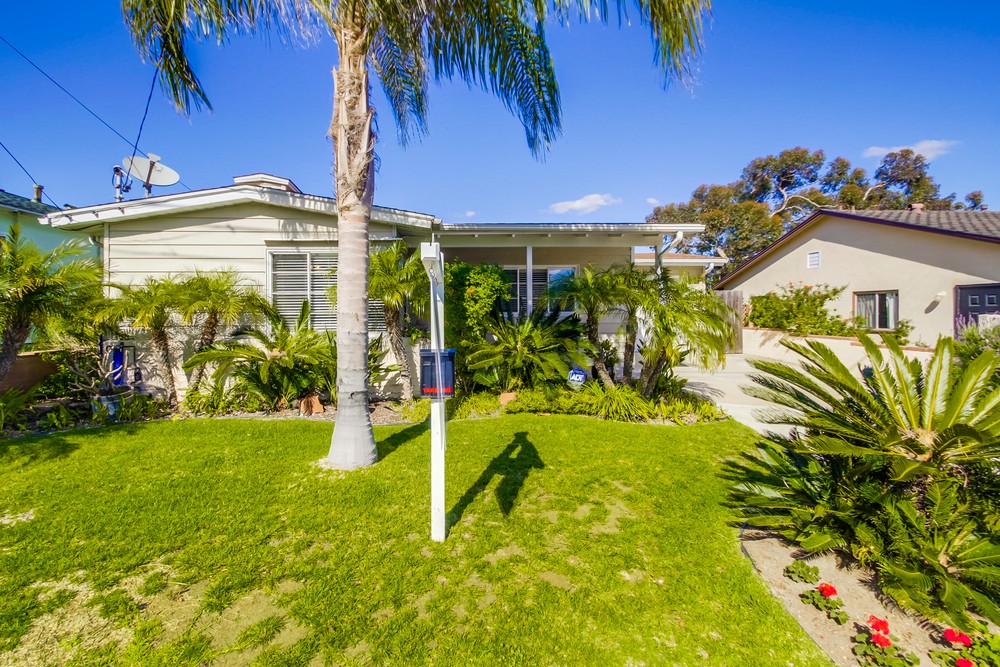 Virtual tour photo 5 of 34 for 3676 Oleander Dr