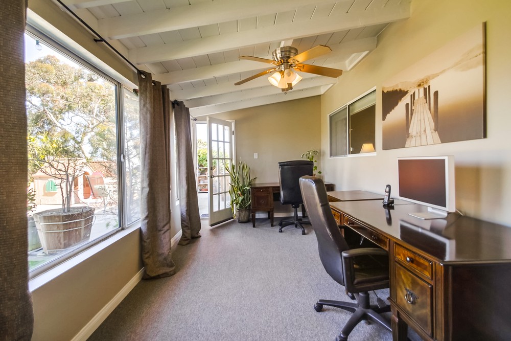 Virtual tour photo 19 of 34 for 3676 Oleander Dr