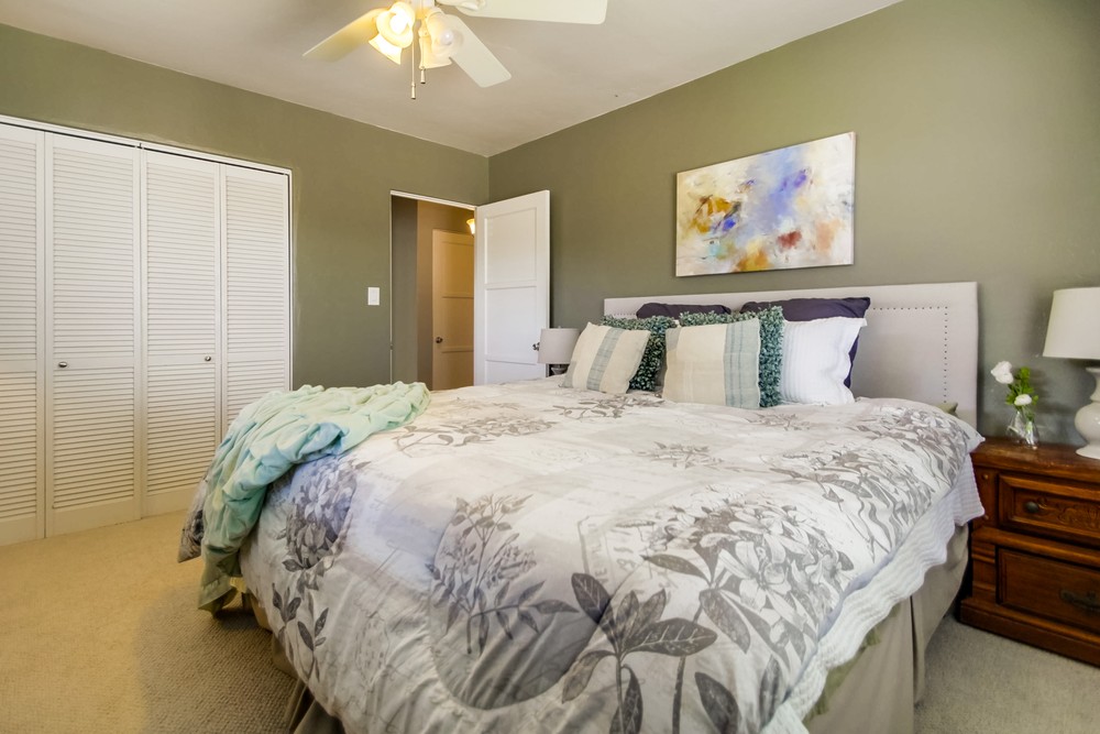 Virtual tour photo 23 of 34 for 3676 Oleander Dr