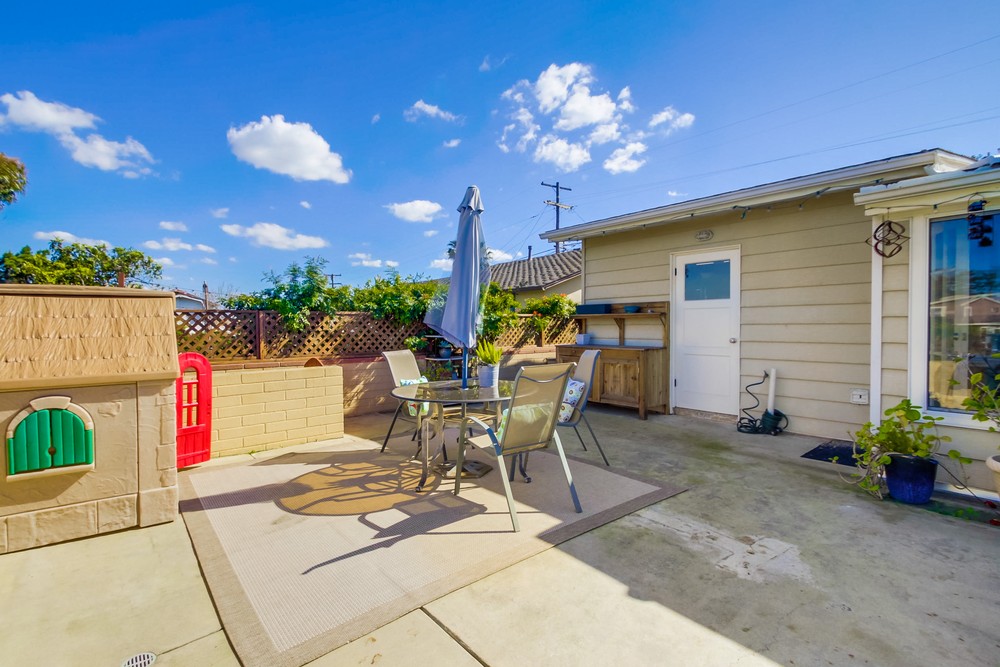 Virtual tour photo 29 of 34 for 3676 Oleander Dr