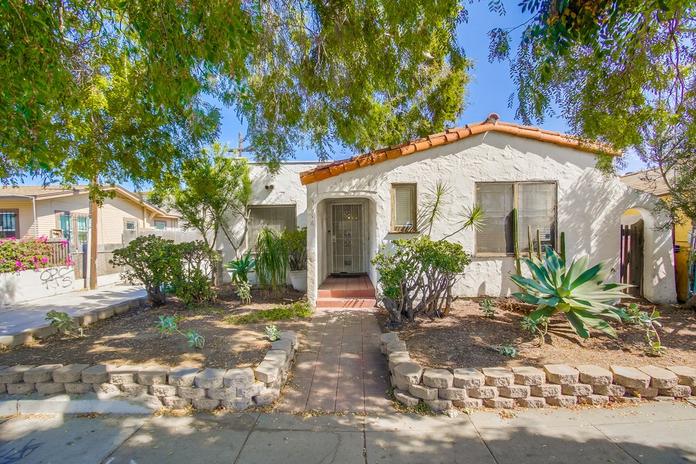 Virtual tour photo 1 of 31 for 3676 Orange Ave