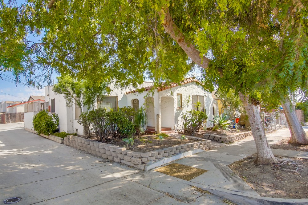 Virtual tour photo 3 of 31 for 3676 Orange Ave