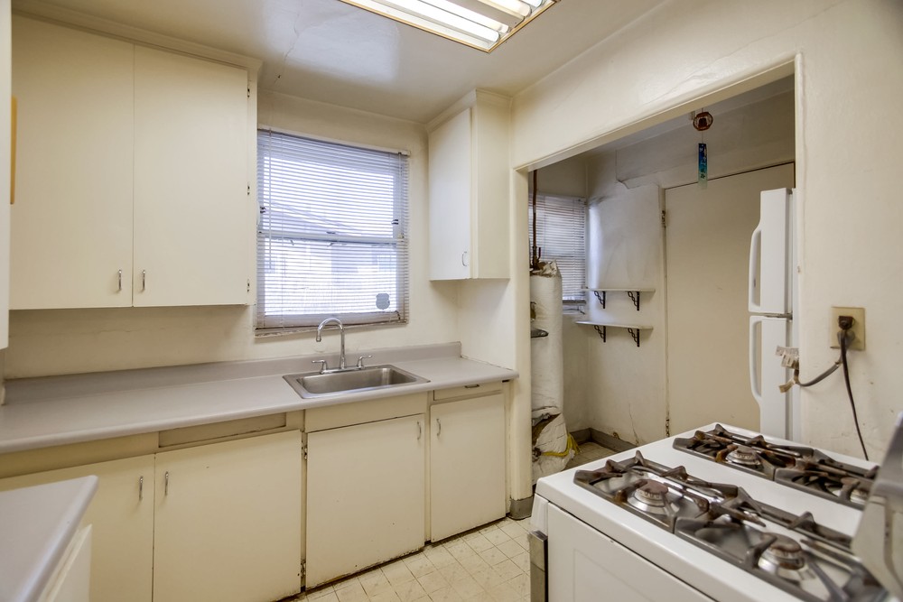 Virtual tour photo 15 of 31 for 3676 Orange Ave