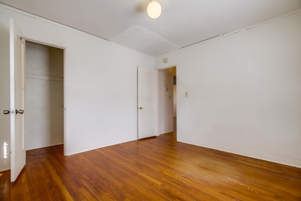 Virtual tour photo 20 of 31 for 3676 Orange Ave
