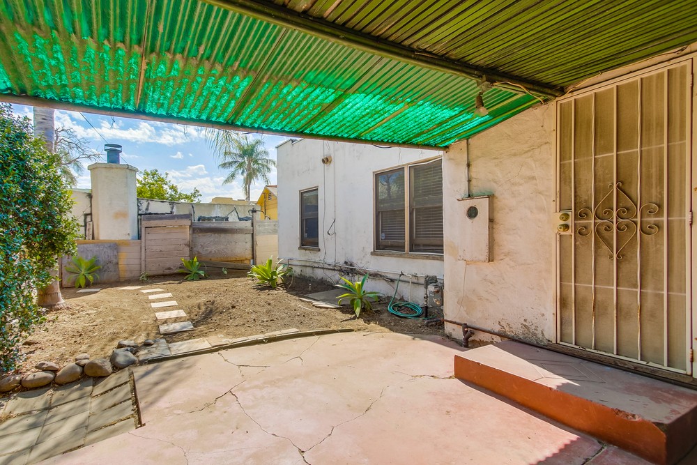 Virtual tour photo 26 of 31 for 3676 Orange Ave