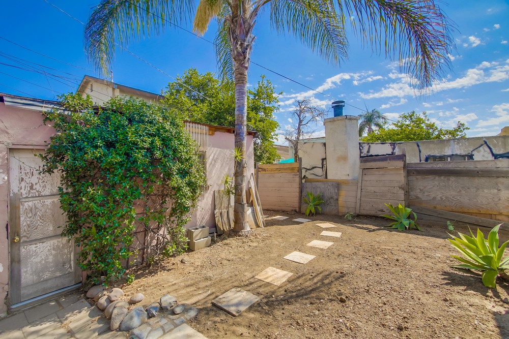 Virtual tour photo 28 of 31 for 3676 Orange Ave