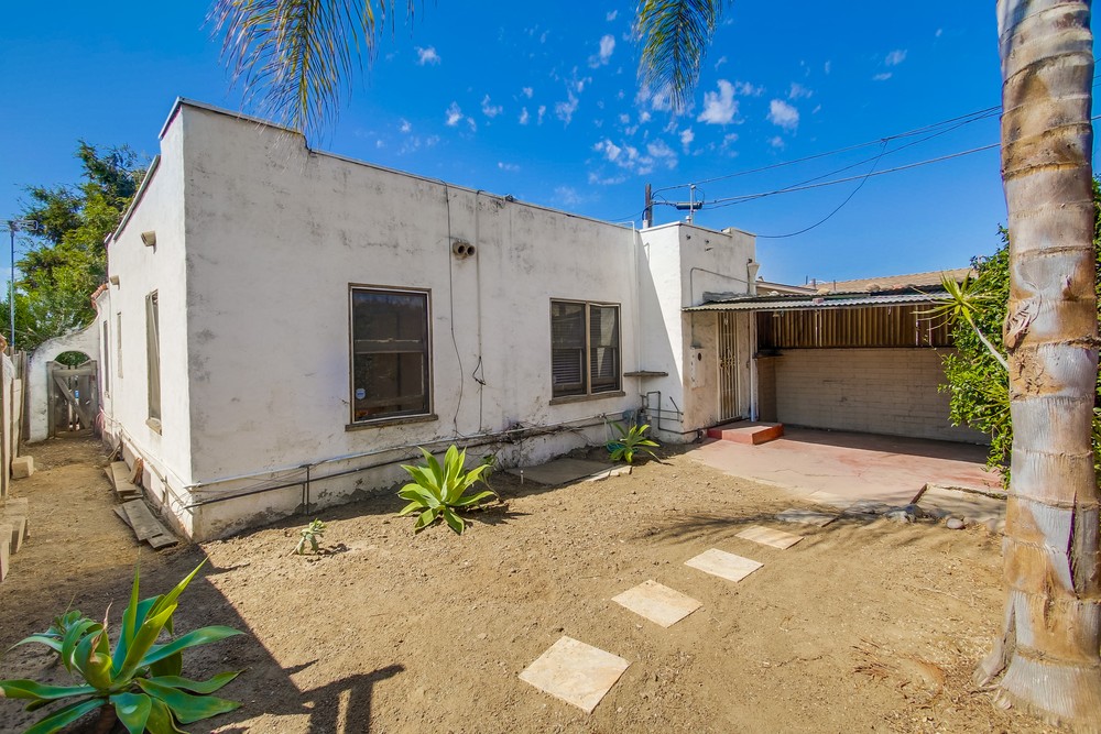 Virtual tour photo 29 of 31 for 3676 Orange Ave