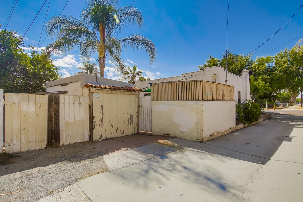 Virtual tour photo 32 of 31 for 3676 Orange Ave