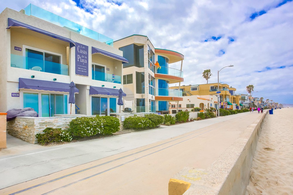 Virtual tour photo 5 of 73 for 3677 Ocean Front Walk