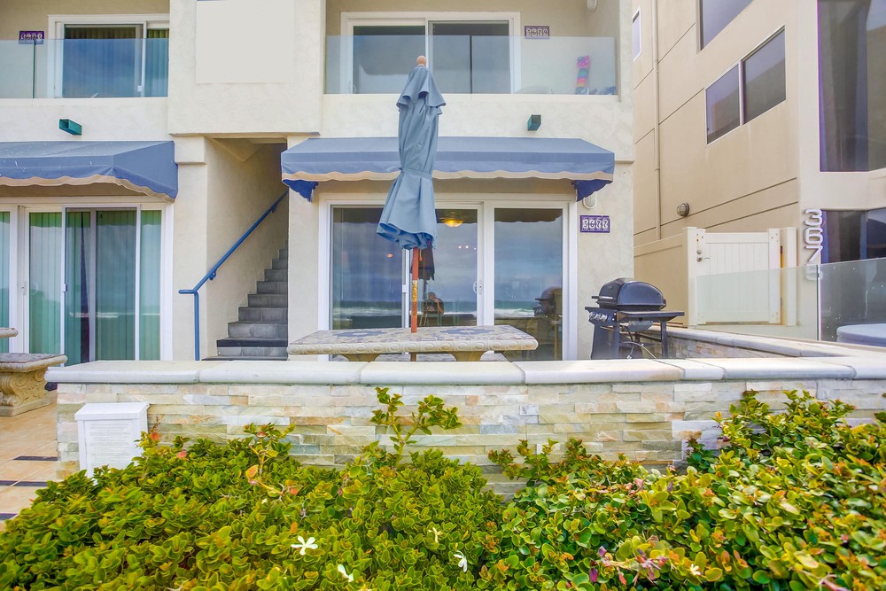 Virtual tour photo 8 of 73 for 3677 Ocean Front Walk