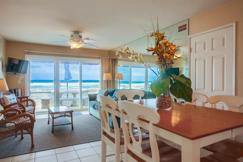 Virtual tour photo 20 of 73 for 3677 Ocean Front Walk