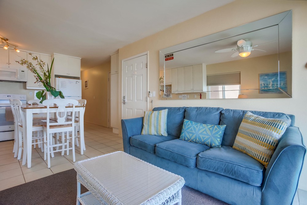Virtual tour photo 40 of 73 for 3677 Ocean Front Walk