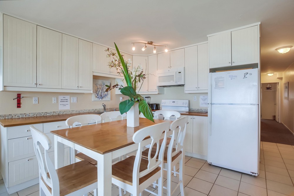 Virtual tour photo 42 of 73 for 3677 Ocean Front Walk