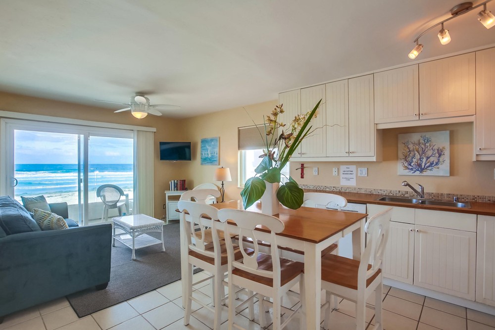 Virtual tour photo 47 of 73 for 3677 Ocean Front Walk