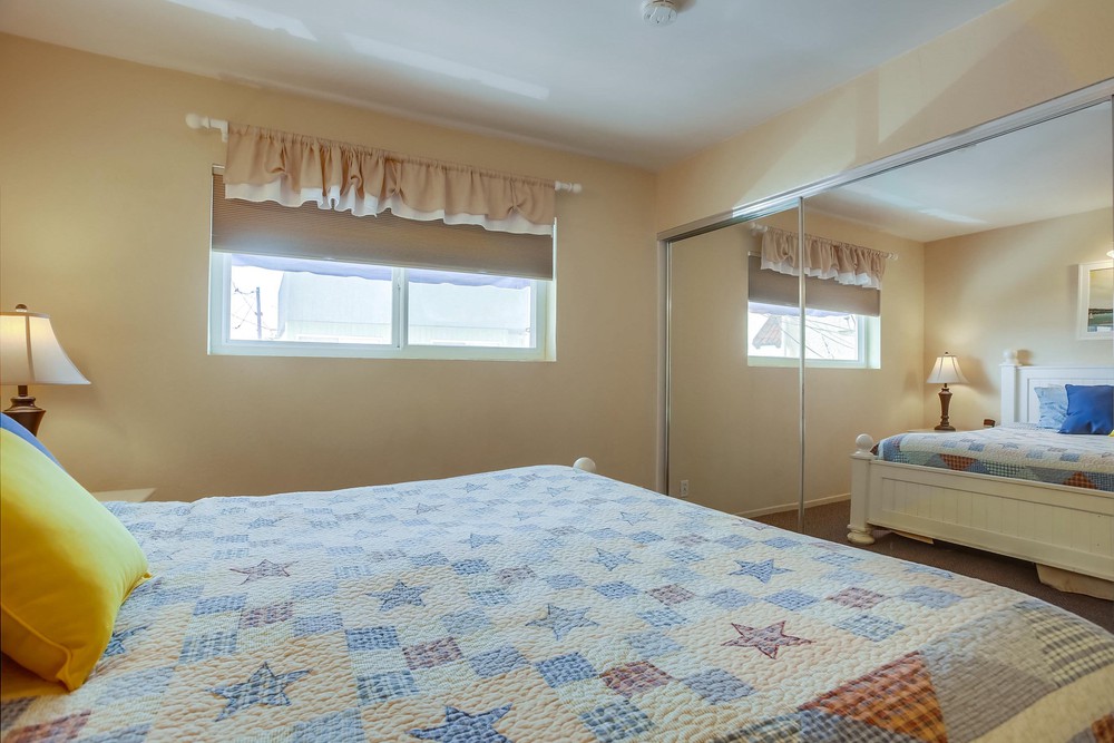 Virtual tour photo 52 of 73 for 3677 Ocean Front Walk
