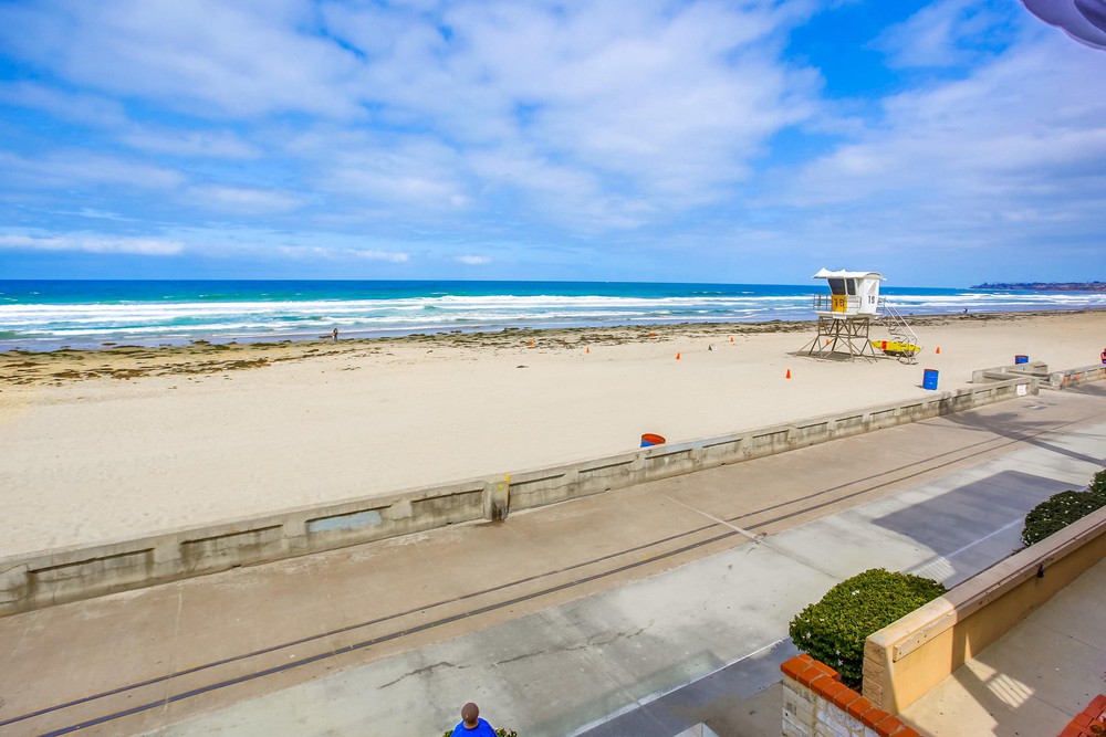 Virtual tour photo 58 of 73 for 3677 Ocean Front Walk