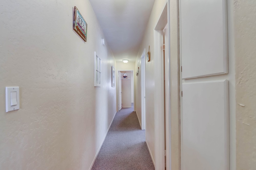 Virtual tour photo 20 of 31 for 3679 Ocean Front Walk