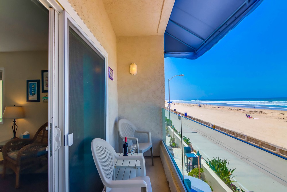 Virtual tour photo 29 of 31 for 3679 Ocean Front Walk