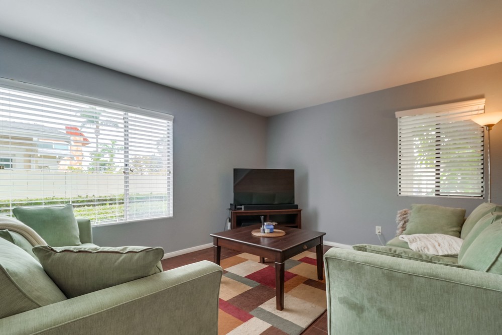 Virtual tour photo 8 of 39 for 3681 Grim Ave