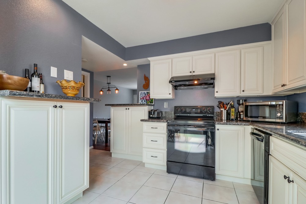 Virtual tour photo 19 of 39 for 3681 Grim Ave