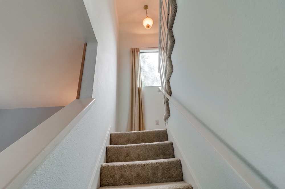 Virtual tour photo 25 of 39 for 3681 Grim Ave