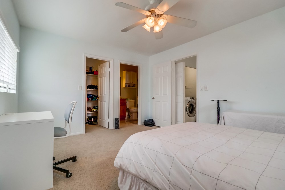 Virtual tour photo 30 of 39 for 3681 Grim Ave