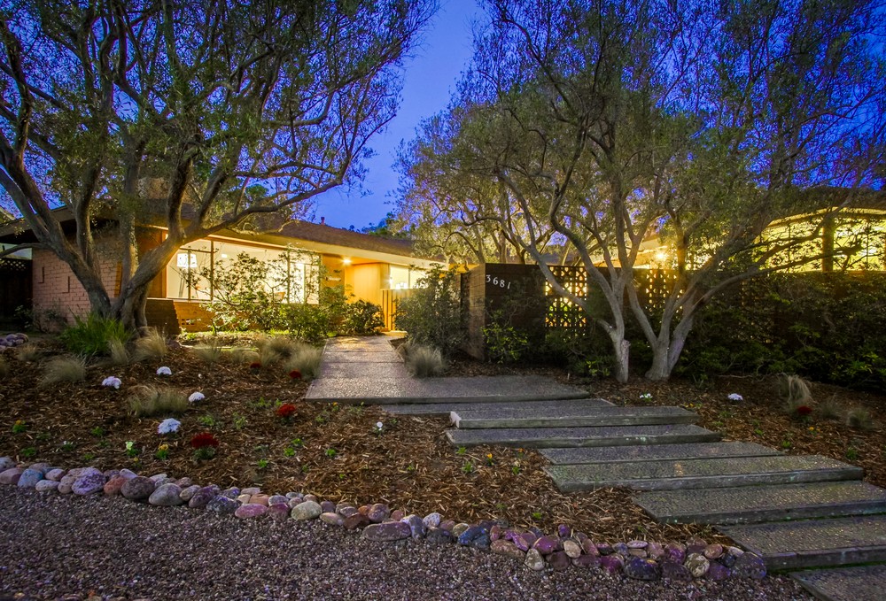 Virtual tour photo 4 of 80 for 3681 Liggett Dr