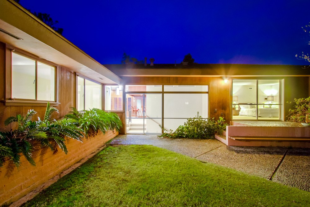Virtual tour photo 6 of 80 for 3681 Liggett Dr