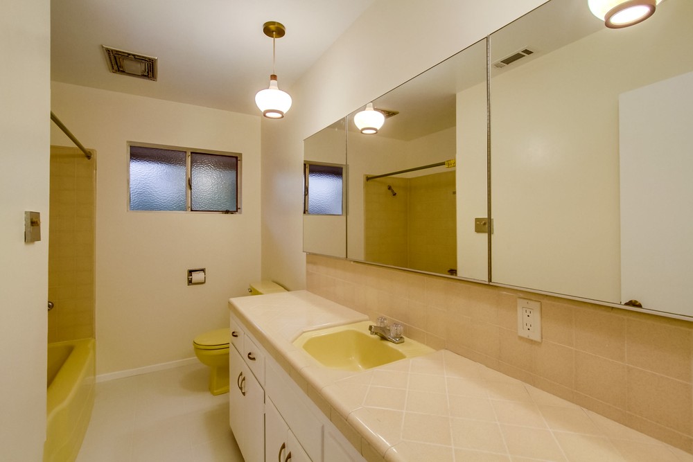 Virtual tour photo 32 of 80 for 3681 Liggett Dr