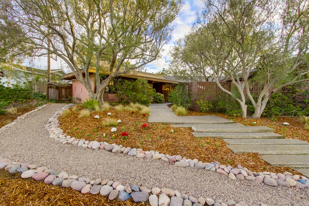 Virtual tour photo 64 of 80 for 3681 Liggett Dr