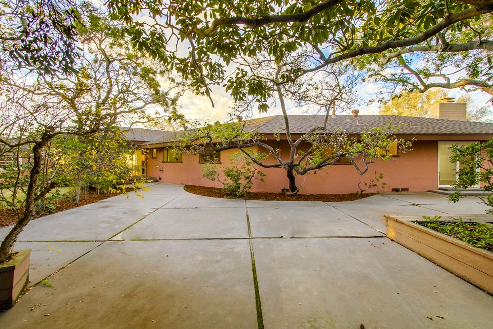 Virtual tour photo 73 of 80 for 3681 Liggett Dr