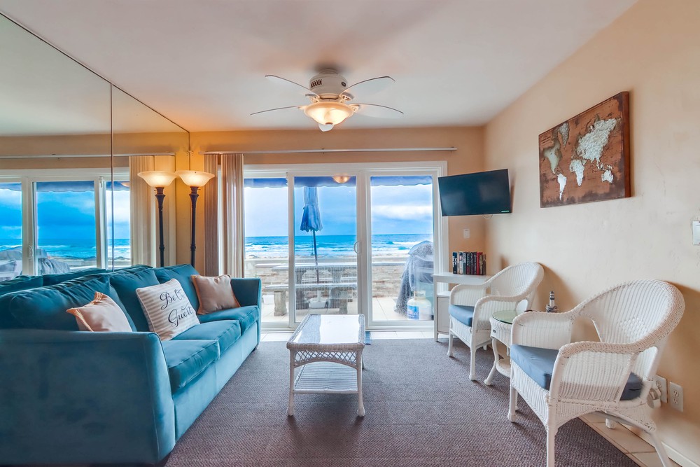 Virtual tour photo 3 of 25 for 3681 Ocean Front Walk
