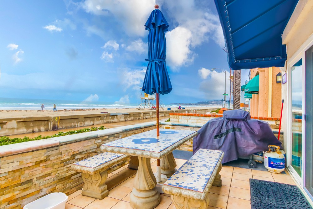 Virtual tour photo 25 of 25 for 3681 Ocean Front Walk