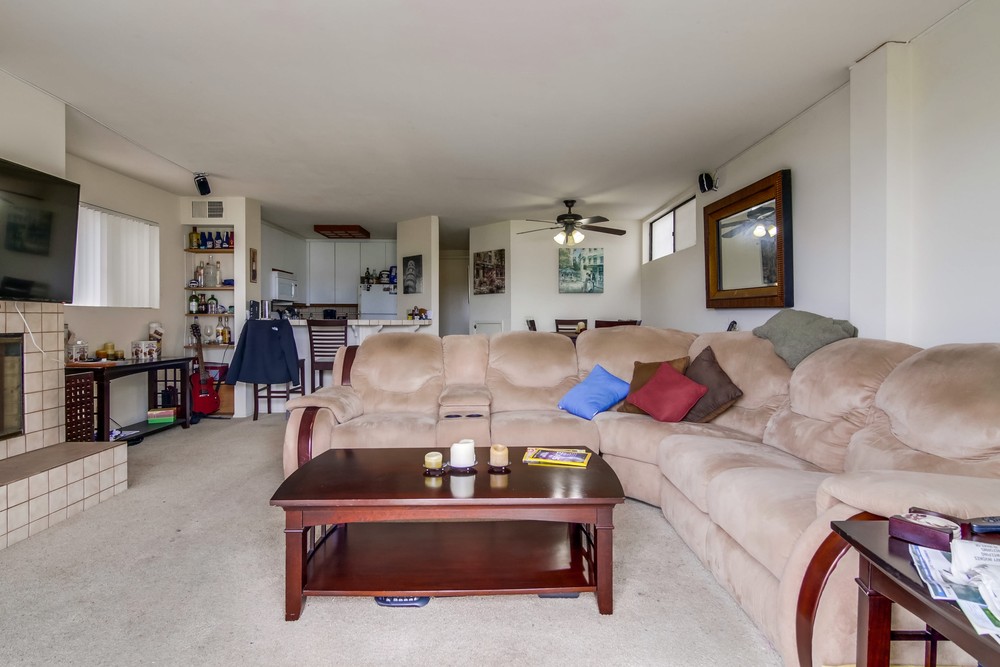 Virtual tour photo 9 of 57 for 3684 Bayside Walk
