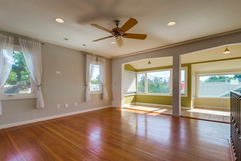 Virtual tour photo 13 of 55 for 3684 Richmond St