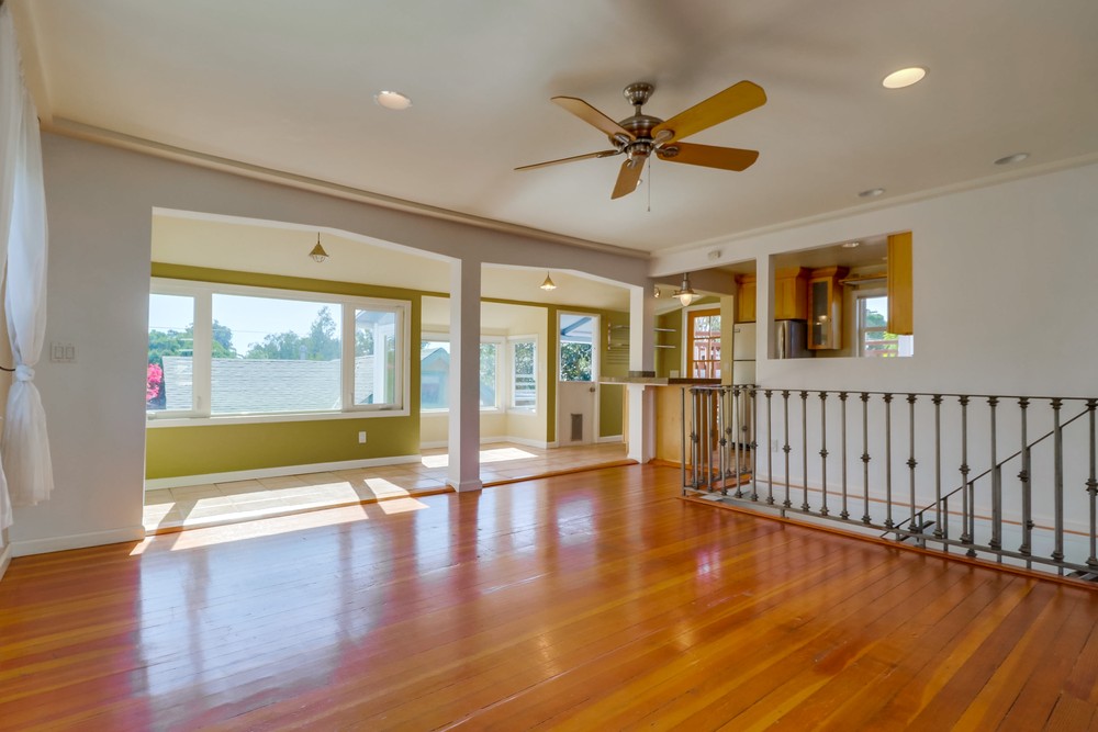 Virtual tour photo 16 of 55 for 3684 Richmond St