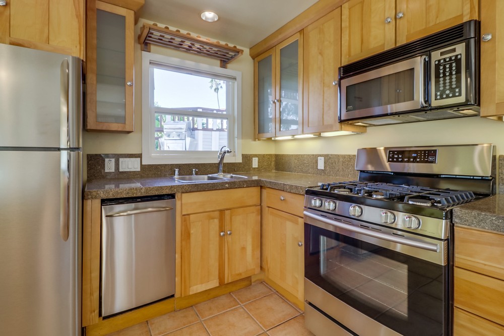 Virtual tour photo 24 of 55 for 3684 Richmond St