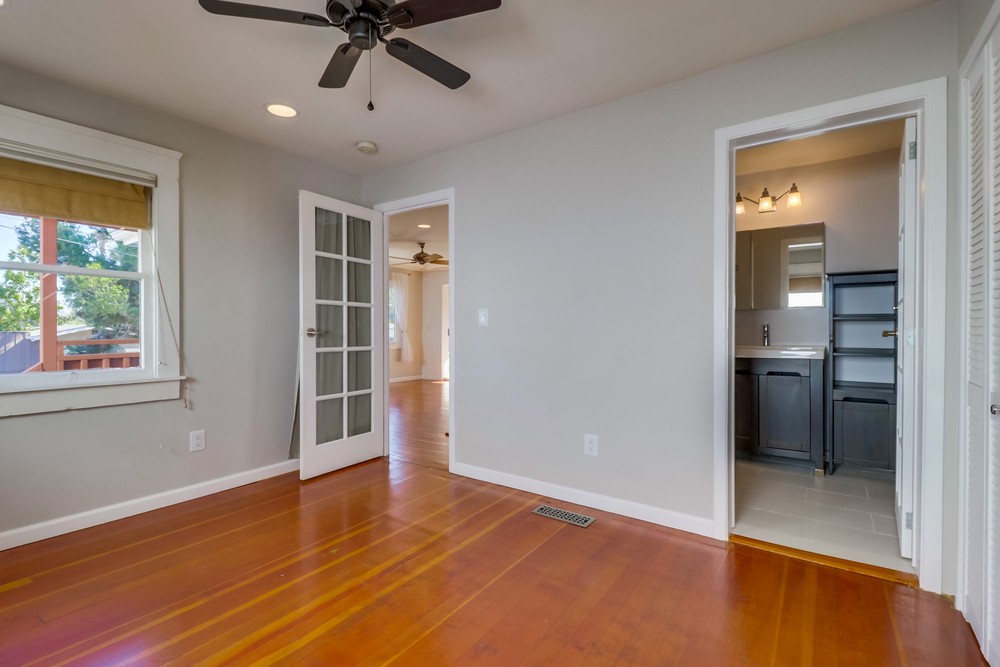 Virtual tour photo 34 of 55 for 3684 Richmond St