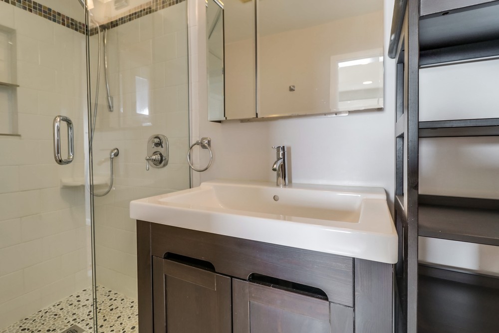 Virtual tour photo 36 of 55 for 3684 Richmond St