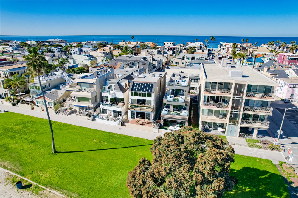Virtual tour photo 6 of 35 for 3686 Bayside Walk
