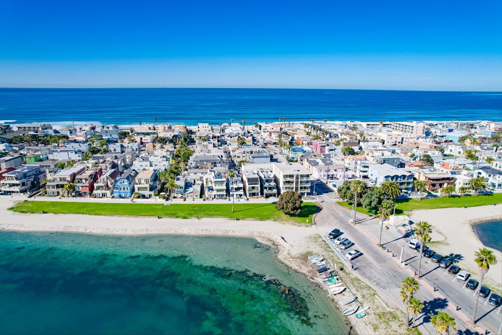 Virtual tour photo 26 of 35 for 3686 Bayside Walk